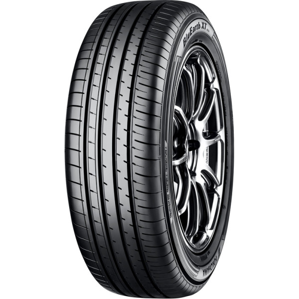 Yokohama BluEarth-XT AE61 215/65 R17 99V