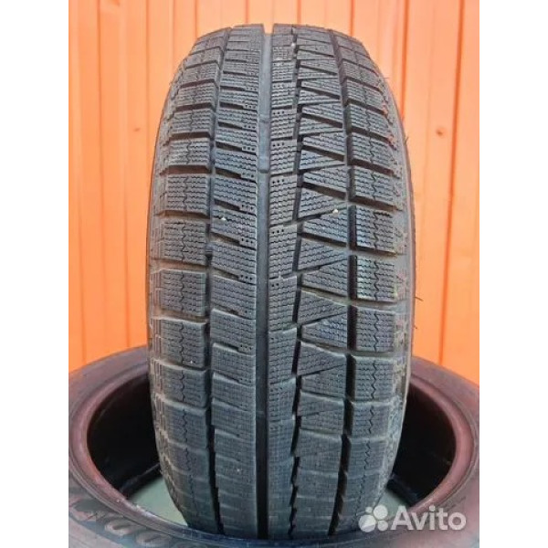 Bridgestone Blizzak Revo GZ