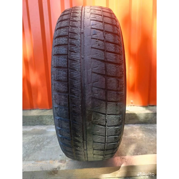 Bridgestone Blizzak Revo GZ