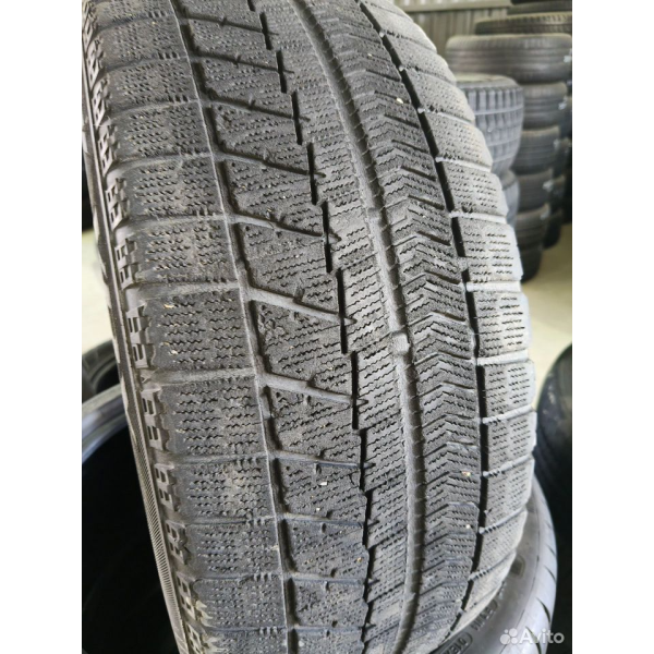 Bridgestone Blizzak VRX
